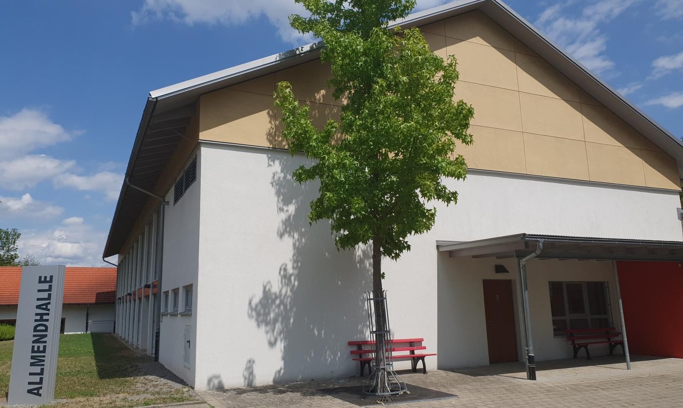 Allmendhalle Welschensteinach Blick auf den Eingang zur Allmendhalle Welschensteinach